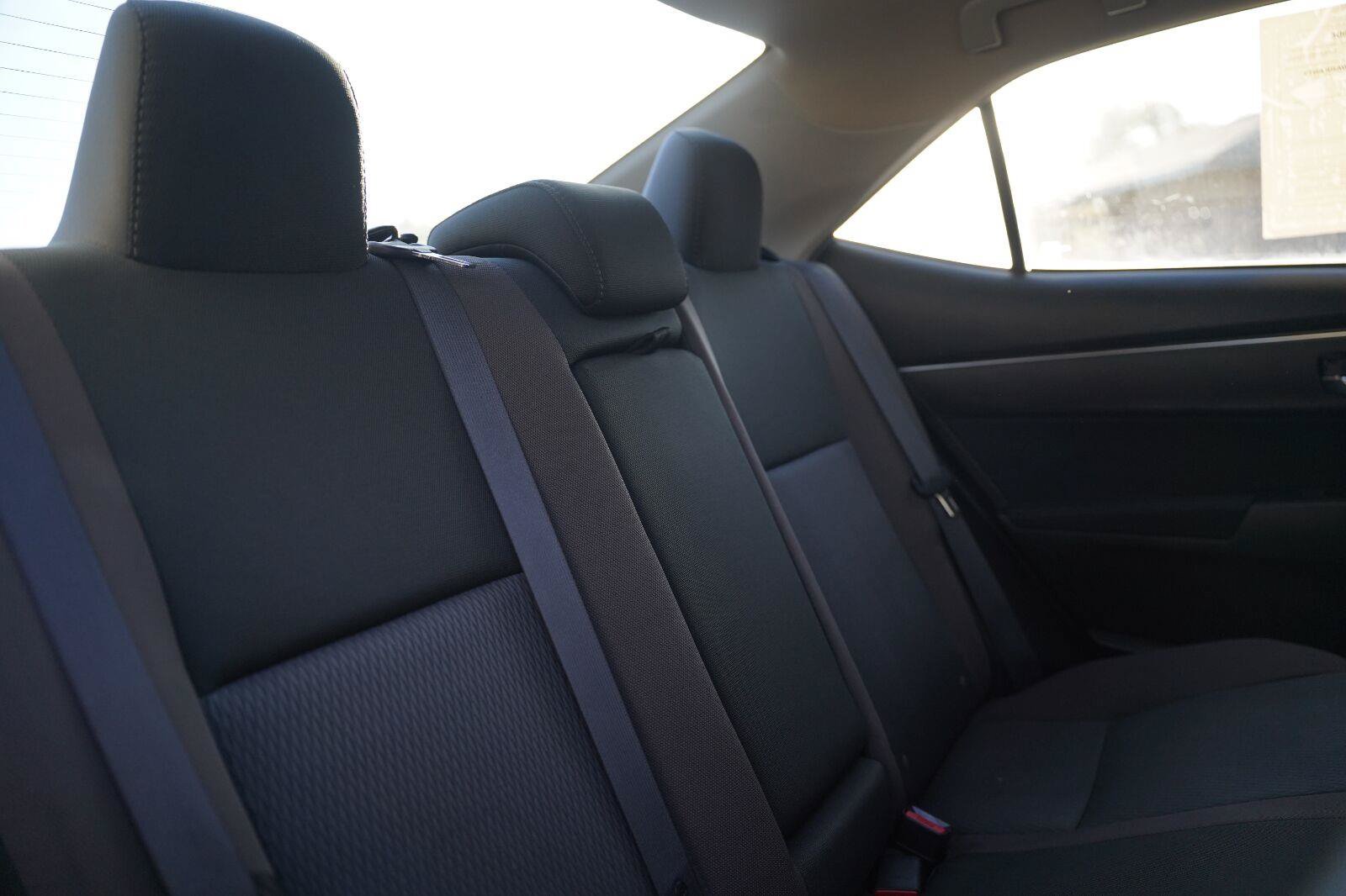 Used 2017 Toyota Corolla LE FWD image 20