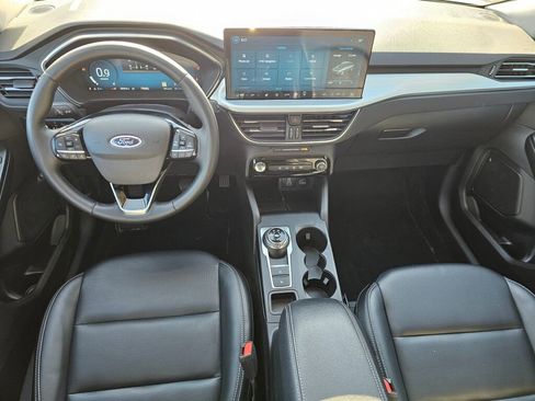 Used 2025 Ford Escape Platinum AWD/4WD image 15