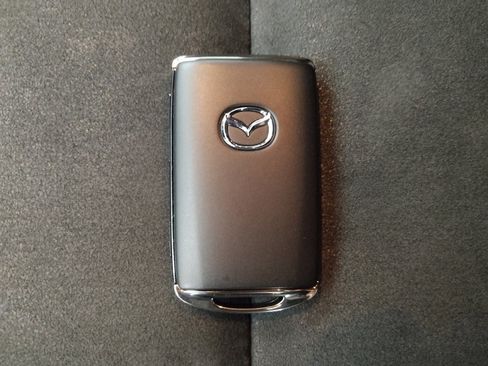 Used 2020 MAZDA CX-5 Touring image 32