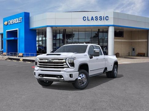 New 2026 Chevrolet Silverado 3500 High Country w/ High Country Premium Package AWD/4WD image 8