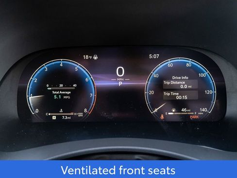 New 2026 Toyota Highlander Platinum image 27