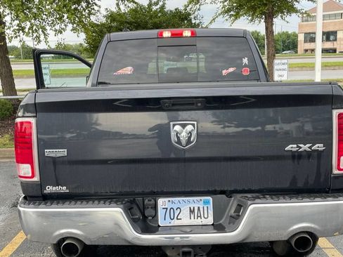Used 2018 RAM 1500 Laramie w/ Convenience Group AWD/4WD image 6