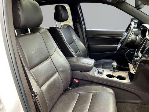 Used 2015 Jeep Grand Cherokee Summit w/ Platinum Series Group AWD/4WD image 28
