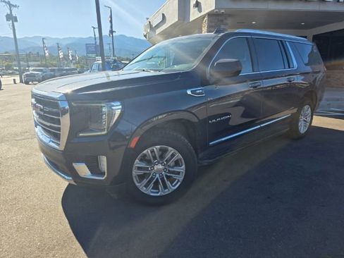 Used 2024 GMC Yukon XL SLT AWD/4WD image 2