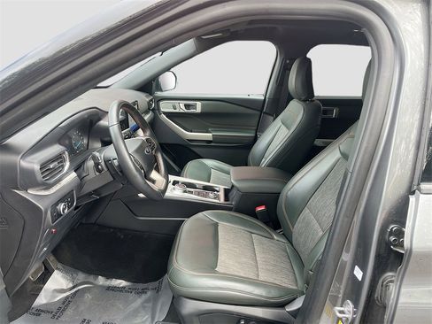 Used 2024 Ford Explorer Timberline w/ Timberline Technology Package image 21