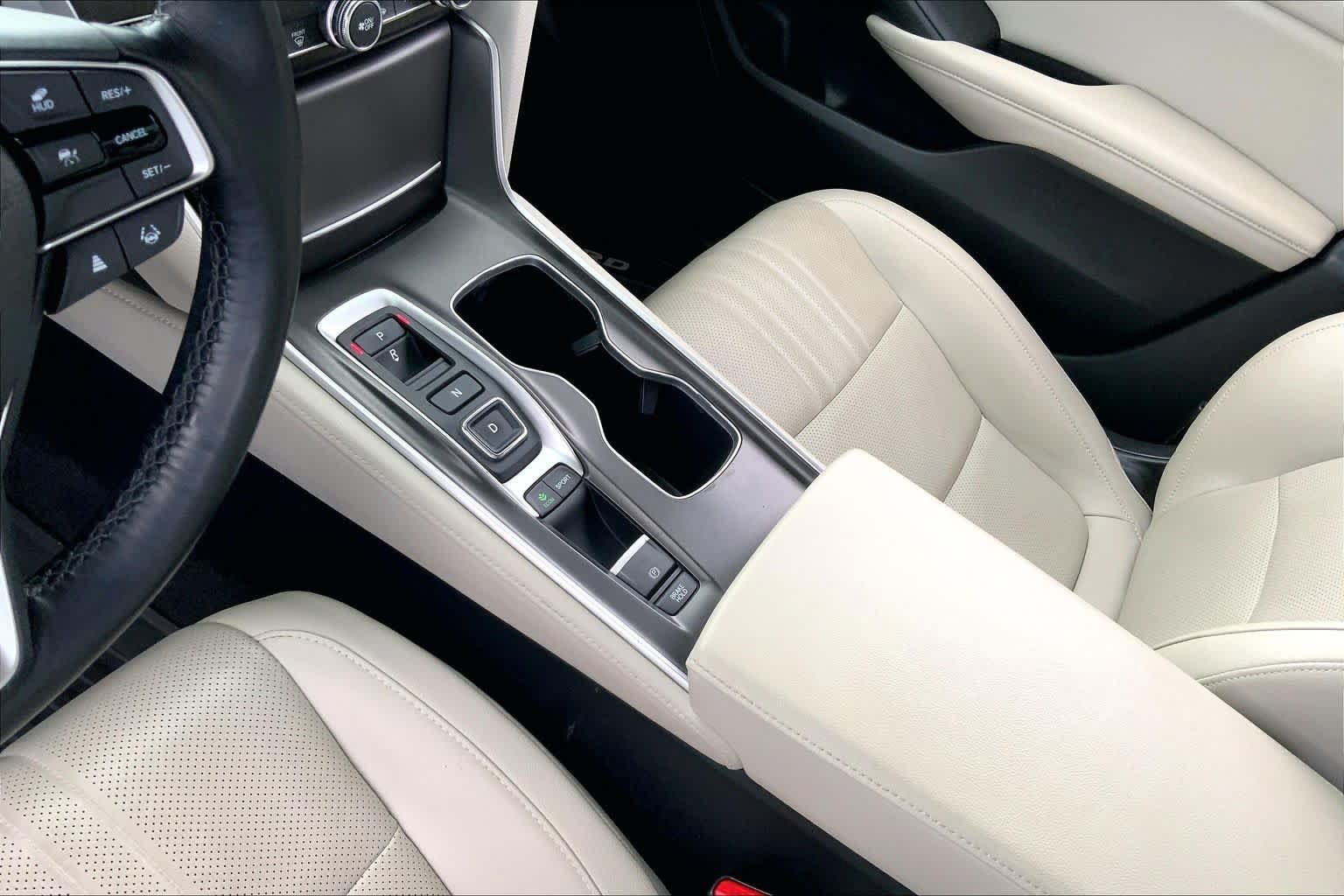 Used 2022 Honda Accord Touring image 15