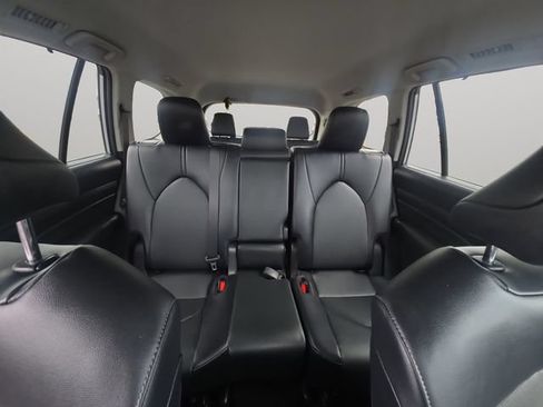 Certified 2026 Toyota Grand Highlander AWD image 17
