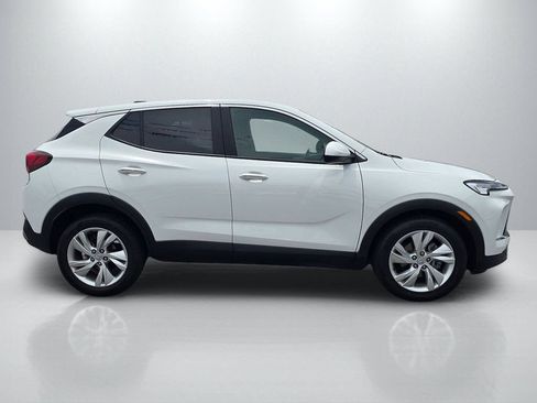 Used 2024 Buick Encore GX Preferred FWD image 4