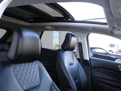 Used 2024 Ford Edge Titanium w/ Equipment Group 301A image 8