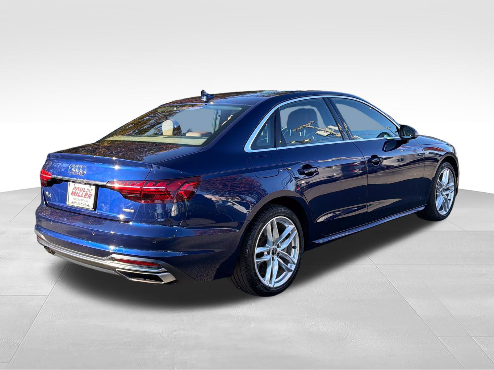 Used 2020 Audi A4 2.0T Premium Plus AWD/4WD image 7