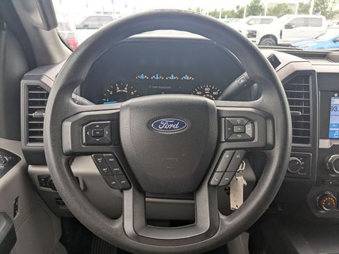 Used 2018 Ford F150 XL w/ Equipment Group 101A Mid AWD/4WD image 18