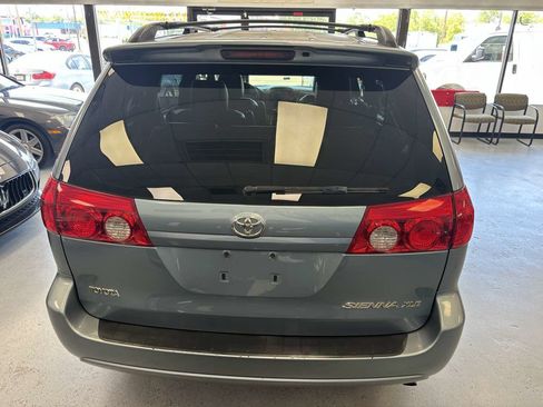 Used 2008 Toyota Sienna XLE FWD image 10