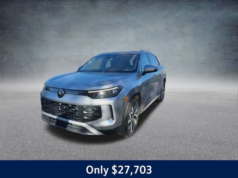 New 2025 Volkswagen Tiguan S image 5