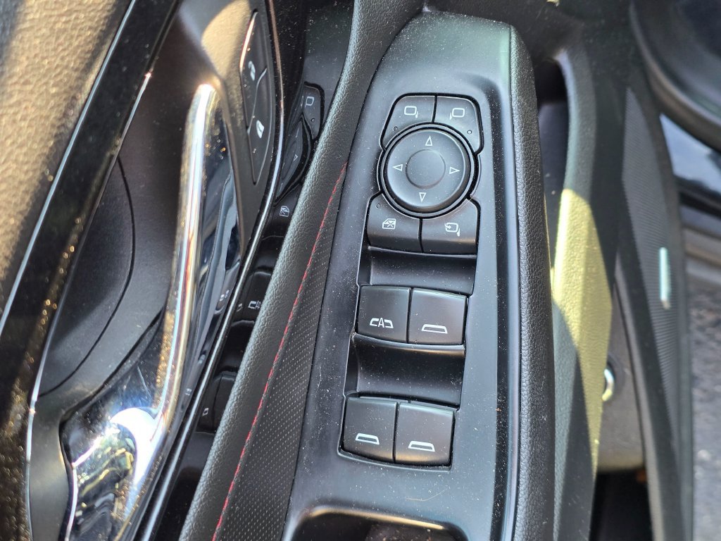 Used 2022 Chevrolet Traverse RS AWD/4WD image 15