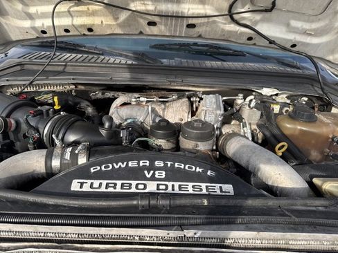 Used 2008 Ford F250 Lariat image 6