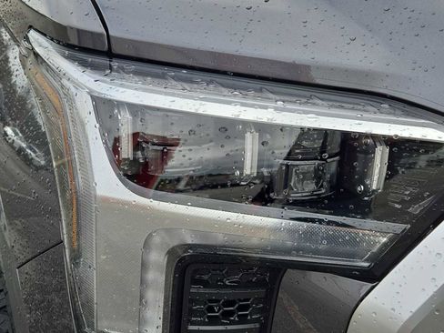 New 2026 Toyota Tundra Limited AWD/4WD image 14