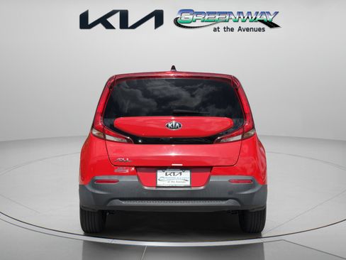 Used 2020 Kia Soul LX FWD image 6