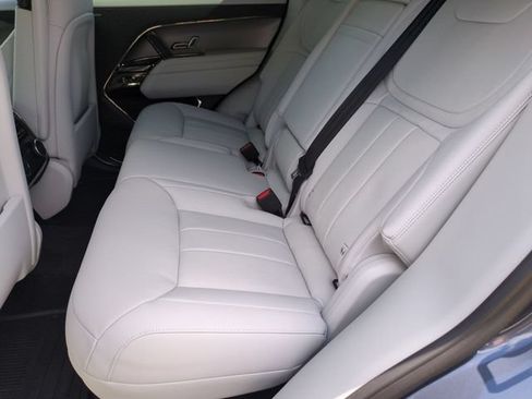 New 2026 Land Rover Range Rover Sport SE AWD/4WD image 15