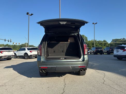Used 2023 Chevrolet Tahoe Premier AWD/4WD image 15