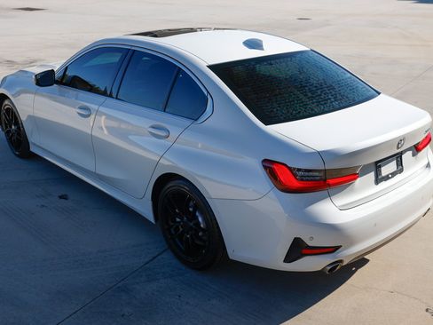 Used 2019 BMW 330i Sedan w/ Premium Package image 10