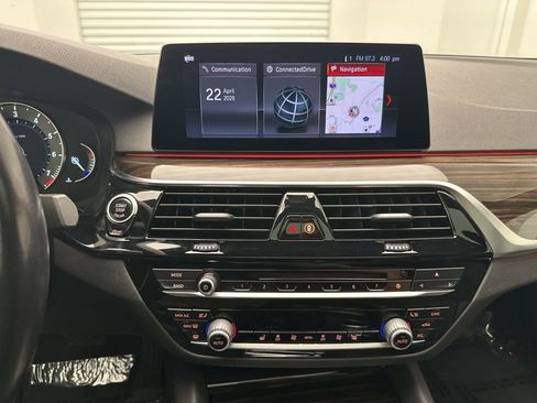 Used 2019 BMW 540i xDrive image 20