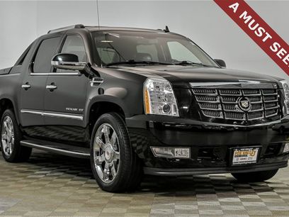 Used 2011 Cadillac Escalade EXT Luxury