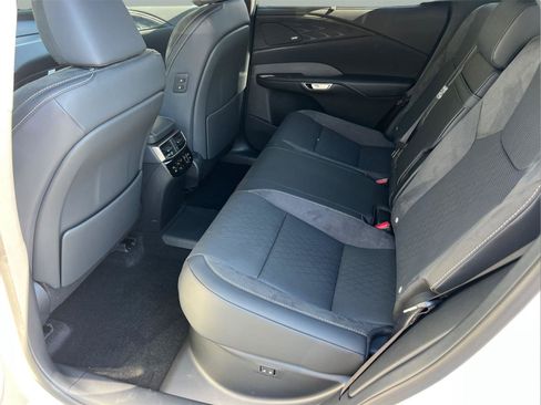 New 2026 Lexus RX 450h AWD image 15