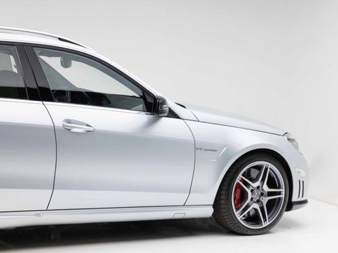 Used 2012 Mercedes-Benz E 63 AMG Wagon image 37