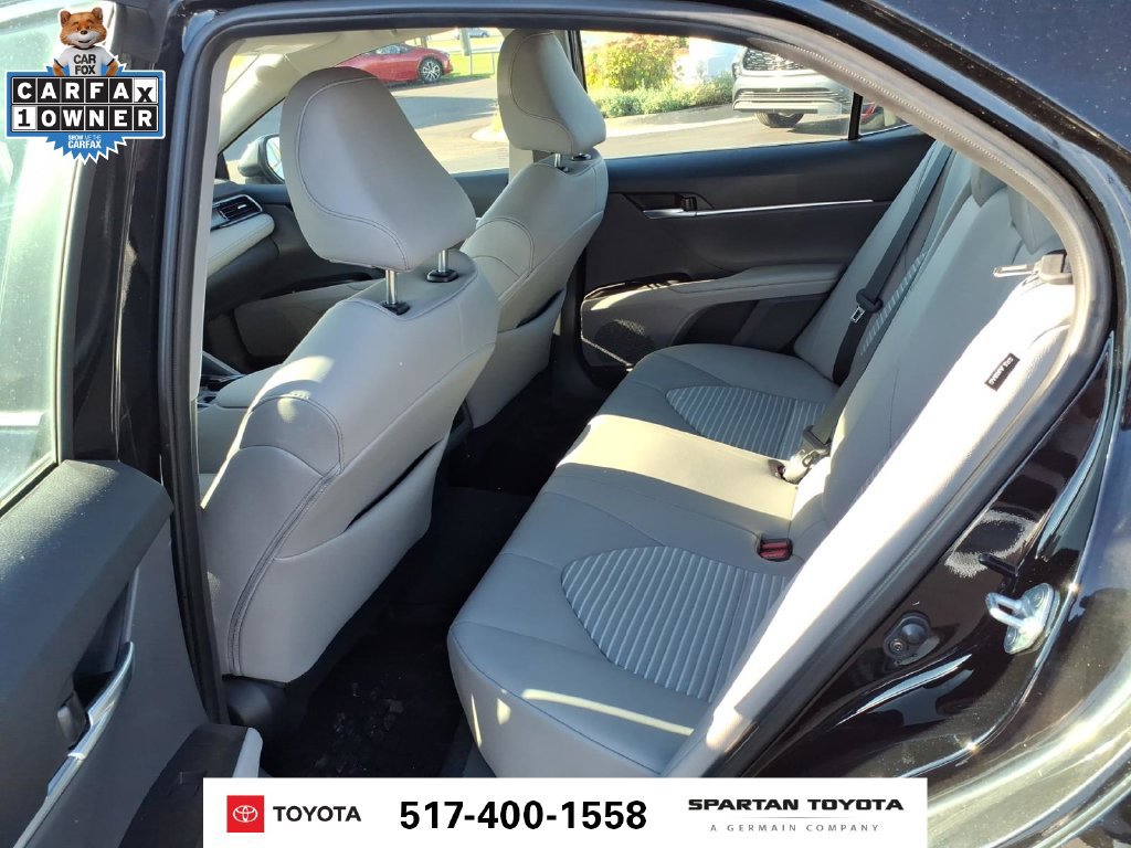 Used 2024 Toyota Camry SE AWD/4WD image 12
