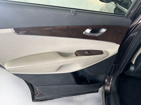 Used 2017 Kia Sorento EX image 25