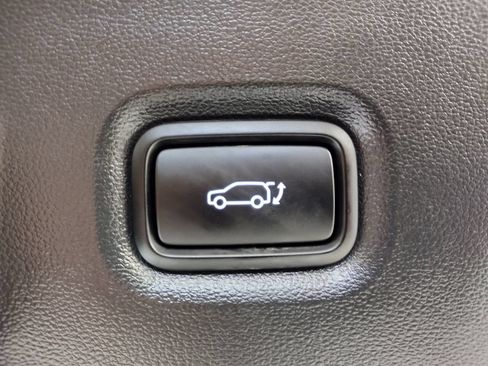 Certified 2024 Hyundai Ioniq 5 SEL RWD image 18