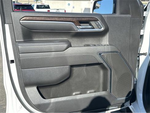 Certified 2022 GMC Sierra 1500 Elevation image 5