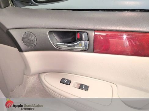 Used 2002 Lexus ES 330 image 36