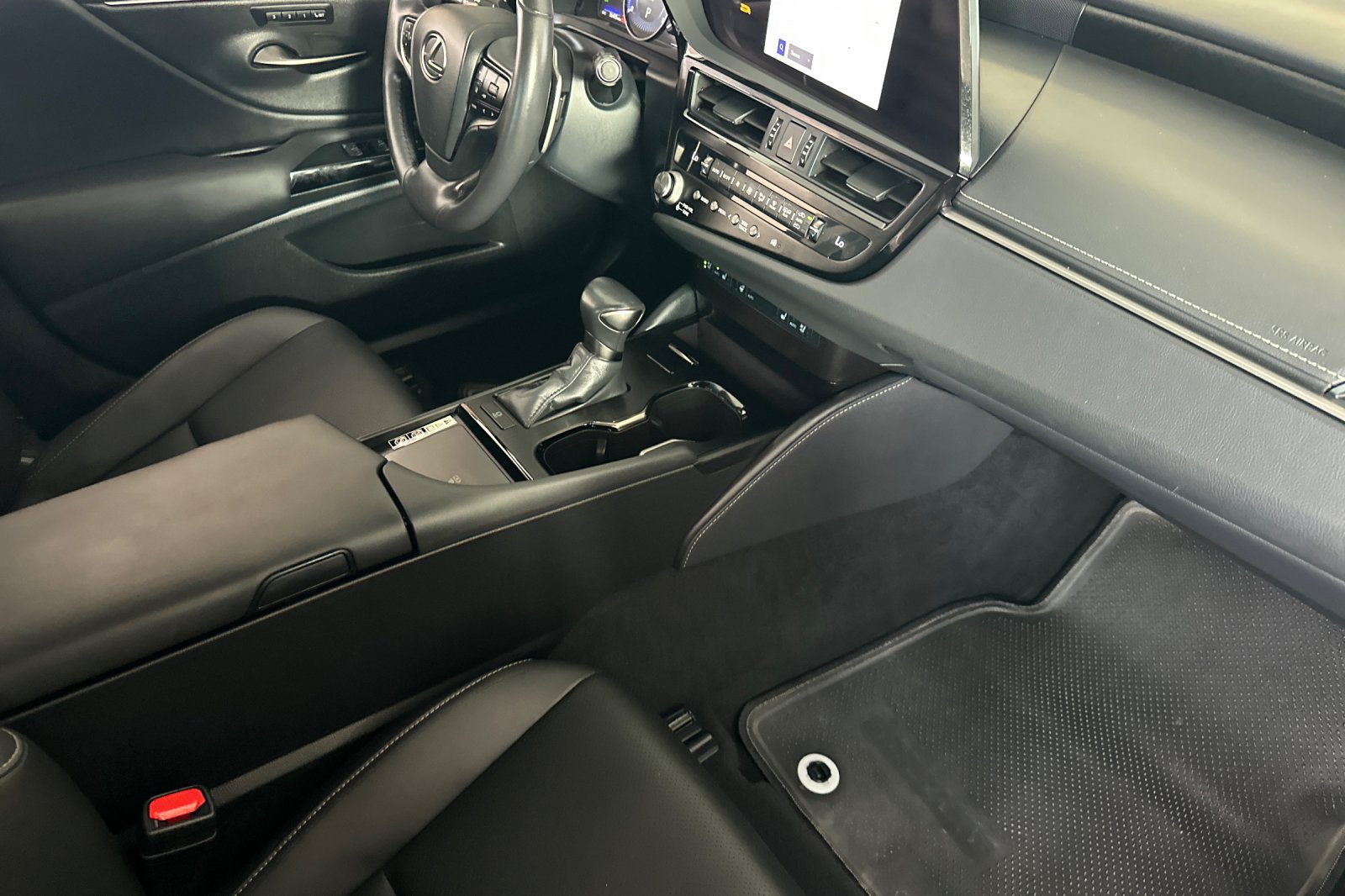 Certified 2024 Lexus ES 350 w/ Premium Package FWD image 12