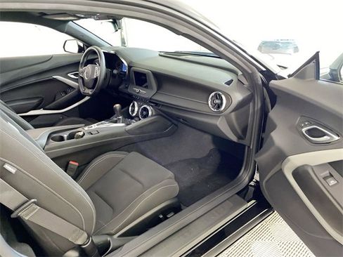 Used 2023 Chevrolet Camaro LT image 26