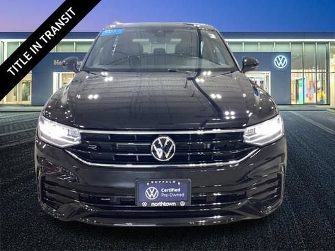 Used 2023 Volkswagen Tiguan SE R-Line AWD/4WD image 5