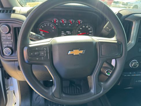 Used 2025 Chevrolet Silverado 1500 W/T w/ WT Value Package AWD/4WD image 11