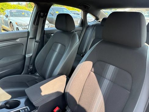 Used 2023 Honda Civic Sport image 15