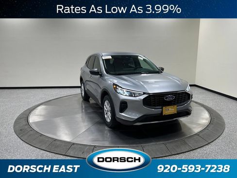 Certified 2024 Ford Escape Active w/ Tech Pack #1 AWD/4WD image 4