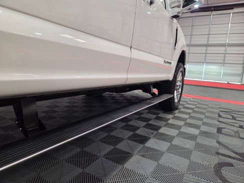 Used 2019 Ford F250 Limited w/ FX4 Off-Road Package image 30