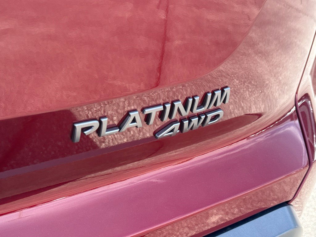 New 2026 Nissan Pathfinder Platinum AWD/4WD image 5