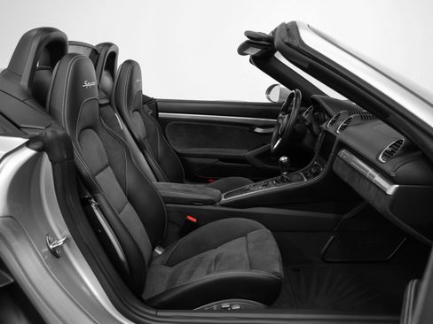 Used 2020 Porsche 718 Boxster Spyder image 23