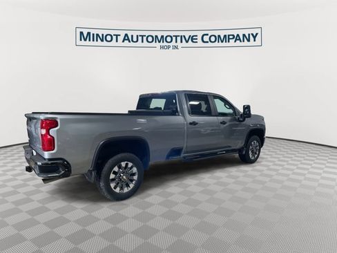 Used 2025 Chevrolet Silverado 2500 Custom w/ Custom Value Package AWD/4WD image 9