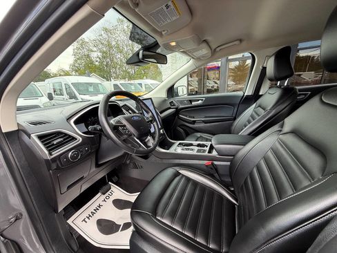 Used 2021 Ford Edge SEL w/ Cargo Accessory Package image 5