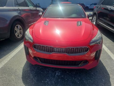 Used 2022 Kia Stinger GT1 RWD image 2