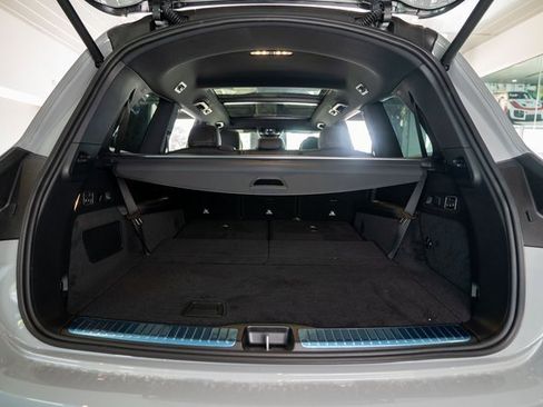 New 2026 Mercedes-Benz GLS 580 4MATIC image 41