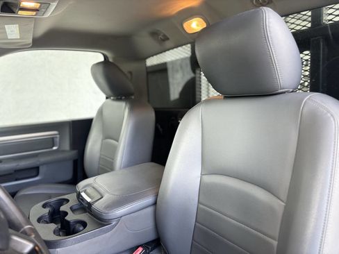 Used 2015 RAM 5500 Tradesman w/ Power & Remote Entry Group RWD image 15