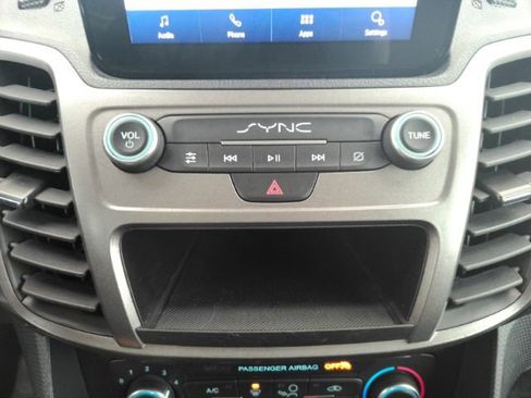 Used 2023 Ford Transit Connect XL image 38