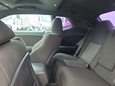 Used 2022 Dodge Challenger R/T Scat Pack RWD image 17