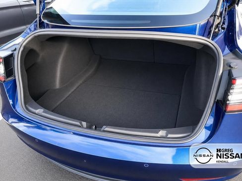 Used 2019 Tesla Model 3 RWD image 11